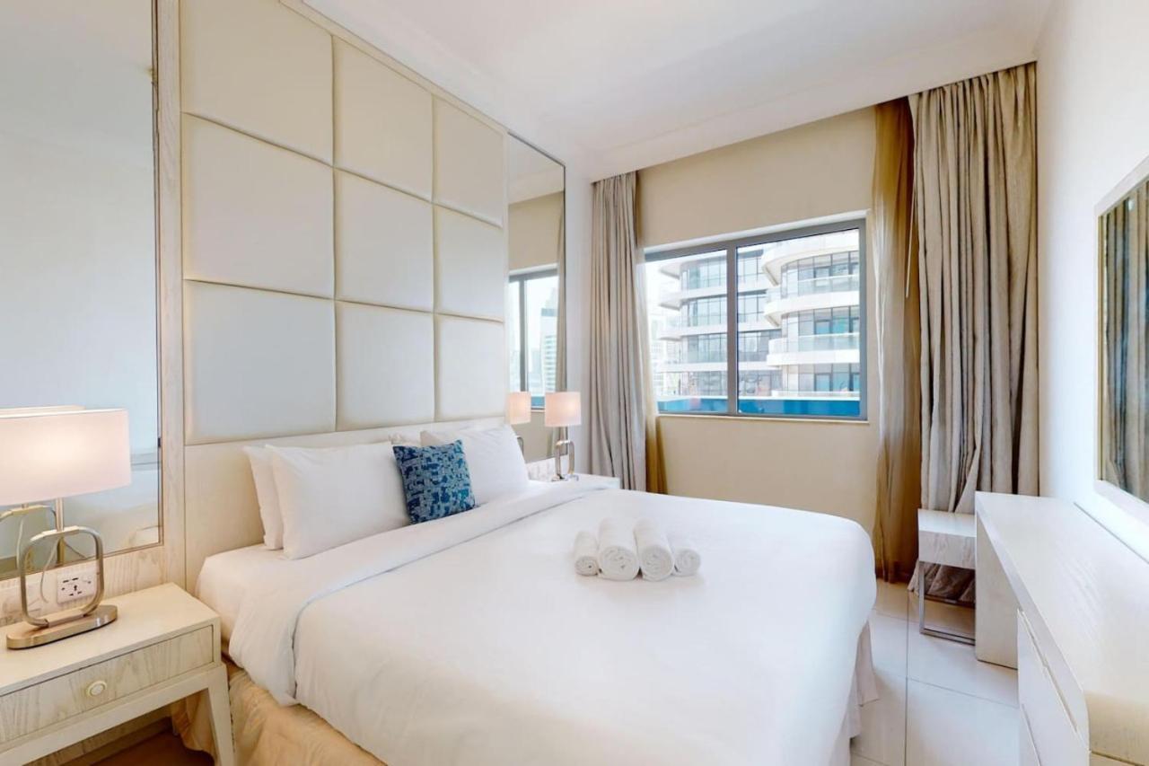The Signature - Elegant One Bedroom Apartment *