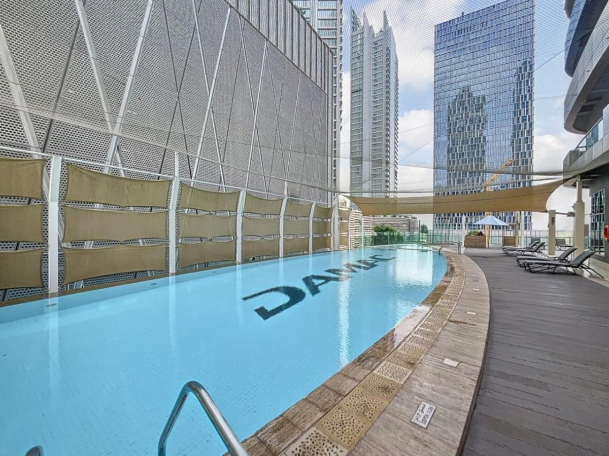 The Signature - Elegant One Bedroom Apartment Dubai